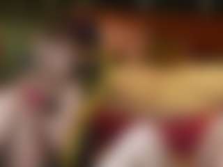 Live cam show with LiaDreams - Striptease on sexytreat.net