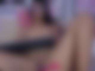 Luciana-Petite's Live Sex Cam Show