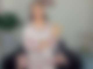 Live cam show with MariettaBurnash - Tease on nudelive.tv