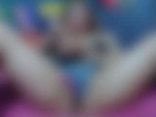 Live cam show with Megannmilf - Blonde Hair MILF on CamClone
