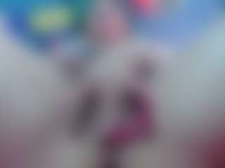 Live cam show with Megannmilf - Full Nudity on Dolls Live