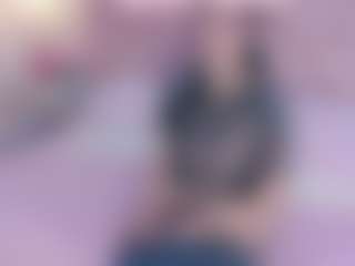 Live cam show with megganrose - Tittyfuck on https://playwithruby.com