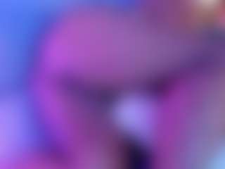 Live cam show with VickyHugeAss - Cute on CamwithHer