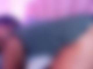 Live cam show with VickyHugeAss - Control on livesuperchat.net