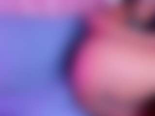 Live cam show with VickyHugeAss - Lush on livesuperchat.net