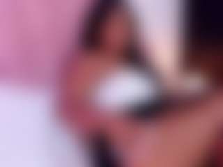 Live cam show with VickyHugeAss - Ebony Fetish on studioflirtlive.com