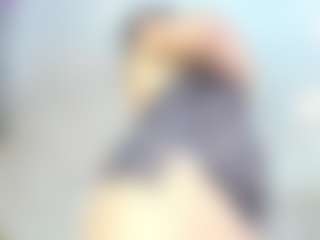SeleneMoor1's Live Sex Cam Show