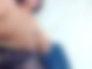 SeleneMoor1's Live Sex Cam Show