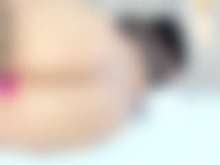 Live cam show with Selene Moor - New Squirt on Strip Flash - Live Sex Shows
