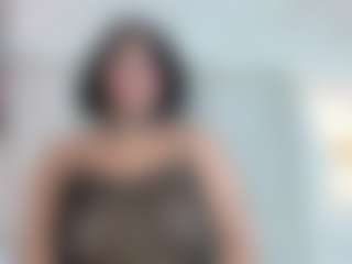 Selene Moor's Live Sex Cam Show