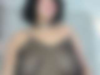 Selene Moor's Live Sex Cam Show