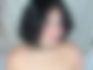Selene Moor's Live Sex Cam Show