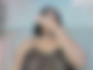 Selene Moor's Live Sex Cam Show