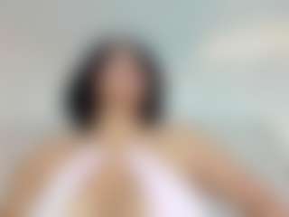 Live cam show with Selene Moor - New Shaved Pussy on CSO-WL