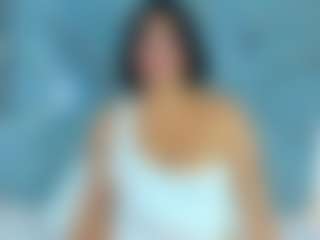 Selene Moor's Live Sex Cam Show