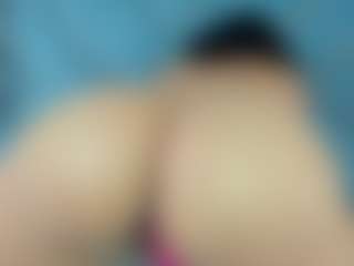 Selene Moor's Live Sex Cam Show