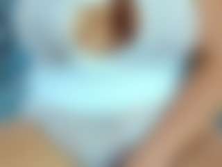 Selene Moor's Live Sex Cam Show