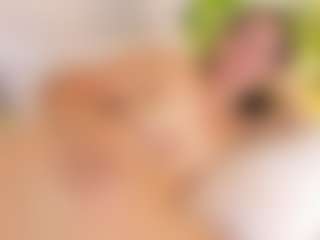 Live cam show with VictoriaVallmont - White MILF on Chatstar | colombia