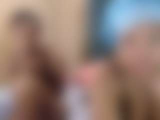 Live cam show with Alyssabrownx - Ass Bouncing on madthumbs