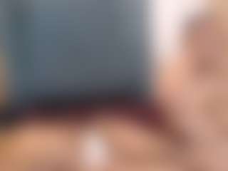 Live cam show with BestLia - Eating Pussy on Fling VIP Chat