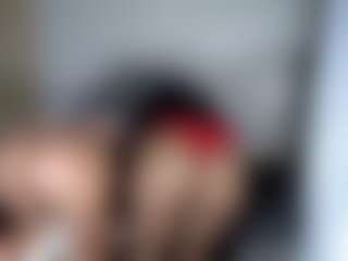 Live cam show with BestLia - Strip on TeamSkeetLive