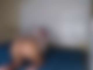 Live cam show with BestLia - Eating Pussy on sexylive.show
