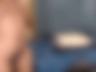 Live cam show with BestLia - Eating Pussy on Fling VIP Chat