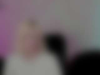 Live cam show with brittany-skyy - Mature Young Adult on TeamSkeetLive