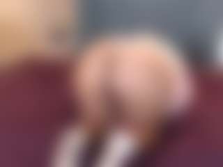 ChubbyBella's Live Sex Cam Show