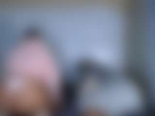 Live cam show with ChubbyBella - Ass Clapping on Stripli.com