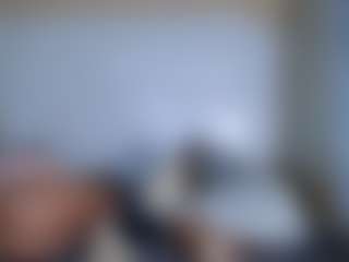 Live cam show with ChubbyBella - Ass Clapping on CamSextacy