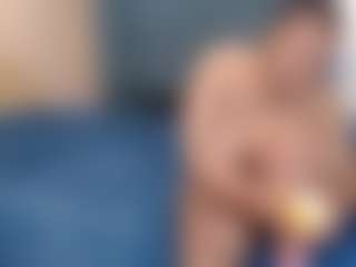 ChubbyBella's Live Sex Cam Show