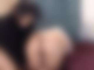 Live cam show with ChubbyBella - Anal on Camsoda