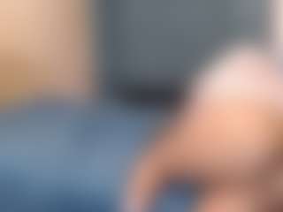 ChubbyBella's Live Sex Cam Show