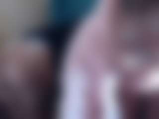 ChubbyBella's Live Sex Cam Show