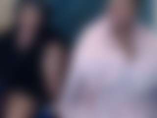 ChubbyBella's Live Sex Cam Show
