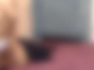 ChubbyBella's Live Sex Cam Show
