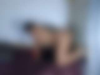 Live cam show with ChubbyBella - Strip on Dare Cams
