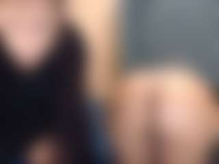 ChubbyBella's Live Sex Cam Show