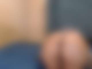 Live cam show with ChubbyBella - Orgasm on Camsoda