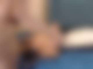 ChubbyBella's Live Sex Cam Show