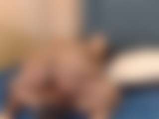 Live cam show with ChubbyBella - Anal on Camsoda
