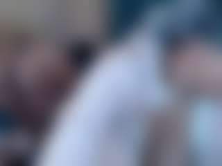 Live cam show with ChubbyBella - Ass Clapping on sexylivex.com