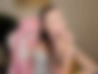 Live cam show with Cirilla-Rosee - Fetish Brown Hair on SxyPornLive