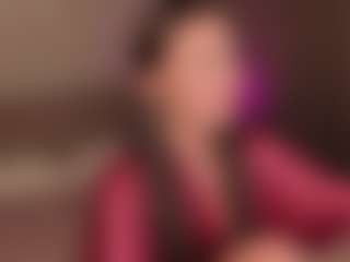 Live cam show with Cirilla-Rosee - Gray Eyes on Camsoda