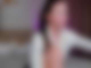 Live cam show with Cirilla-Rosee - Body Massage on CamClone