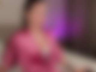 Live cam show with Cirilla-Rosee - Moaning on Camming Site