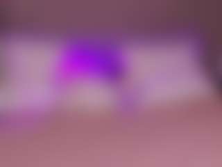 Live cam show with Cirilla-Rosee - Moaning on pussylord.com