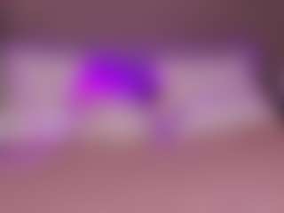 Live cam show with Cirilla-Rosee - Slender on CamSextacy