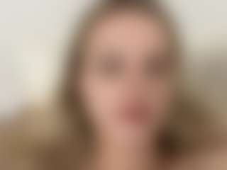 Live cam show with DenisseTinnin - Squirt on luckytryst.com